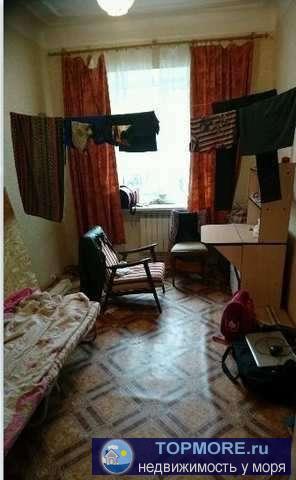 3-к квартира 68 м на 1 этаже 2-этажного кирпичного дома Квартира Сталинка  - 2