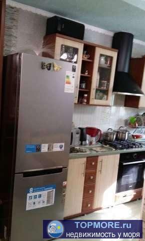 Продается 1 комнатная квартира с евро ремонтом, есть свой отдельный выход с подъездом. Большая комната, большая... - 2