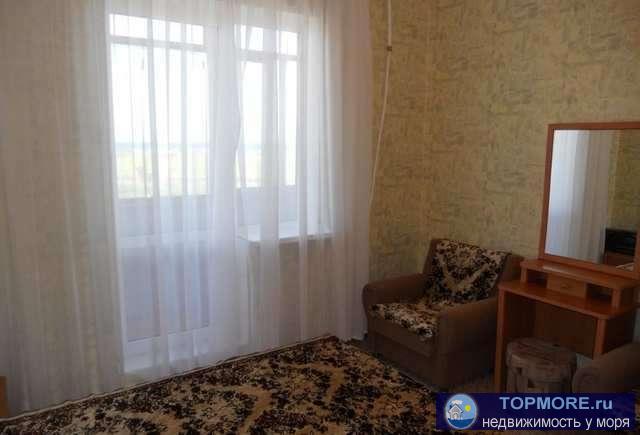 Продается 2 комнатная квартира. Высота потолков - 2,85 м, санузел раздельный. Балкон длиной 6 м, выход на балкон из... - 2