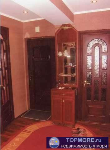 Продается 2 комнатная квартира, евроремонт, индивидуальное отопление, 2 балкона и лоджия.  - 2