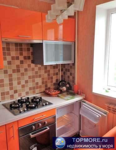   Квартира с хорошим ремонтом  сделан  в 2012 году. В квартире никто не прописан и не проживает, в собственности...