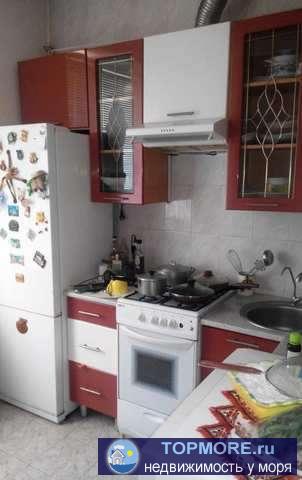 продается 2 комнатная квартира, сделана пристройка 6,5 кв.м. (под ней подвал). В квартире автономное отопление,...