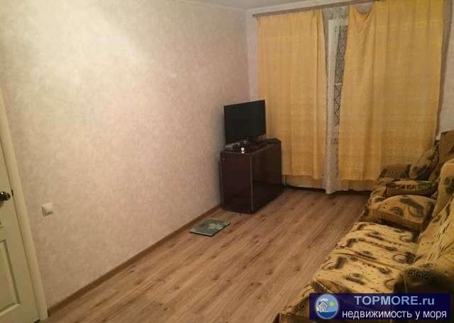 Продажа / Квартиры, Приморский, Юбилейная улица, 2 620 000 р. Продается 2х комнатная квартира в 100 метрах от моря, в пгт Приморский ул. Юбилейная. Поселок находится в 10 км от г....