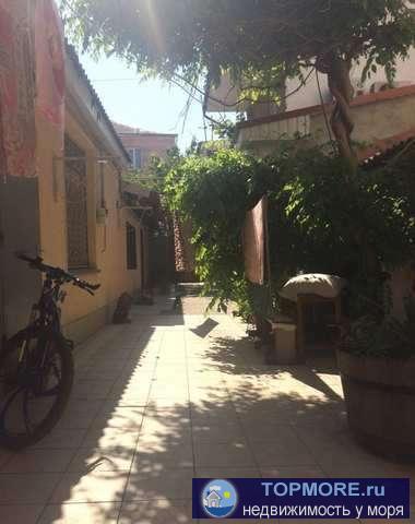 Продается 2- х ком квартира 60 кв. м. по адресу г. Феодосия, ул. Обуховой. Общий двор, хорошие соседи. Квартира со...