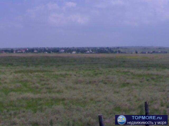 Продается земельный участок 10,5 соток в с Прибрежное, ул. Садовая. Участок чистый без строений,ровный. Свет в 100...