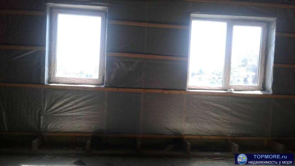 Квартира в центральном районе .3 окна, шикарный вид на море и район Cветлана.Возможность сделать дополнительно еще 2... - 1