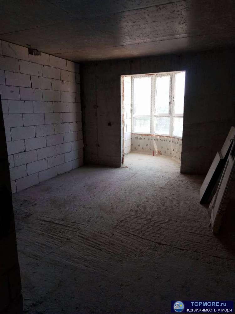 Ищете квартиру между морем и горами? С балконом и вдали от городского шума? Эта квартира может стать вашей! Красивый... - 1