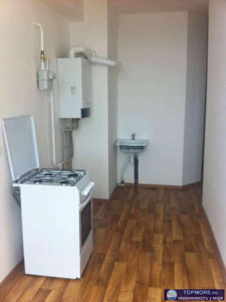 Квартира в новом доме с огороженной территорией, детская площадка, паркинг, ремонтом, вид на горы. С документами.... - 2