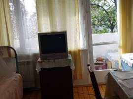 Продается малогабаритная квартира в районе Макаренко, удобства...