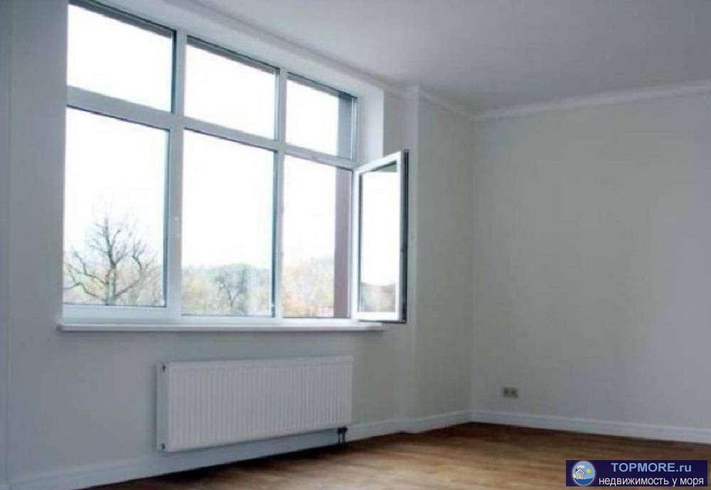 Прадаю квартиру с шикарным видом. Квартира в современном жилом корпусе  с чистовой отделкой. Ко