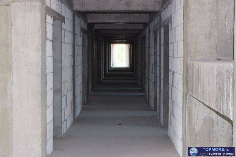 Продаю квартиру, улица Волжская 22. Общая  площадь -30 м2, черновая отделка,  в блок  - 9, на 8 этаже! В микрорайоне... - 1