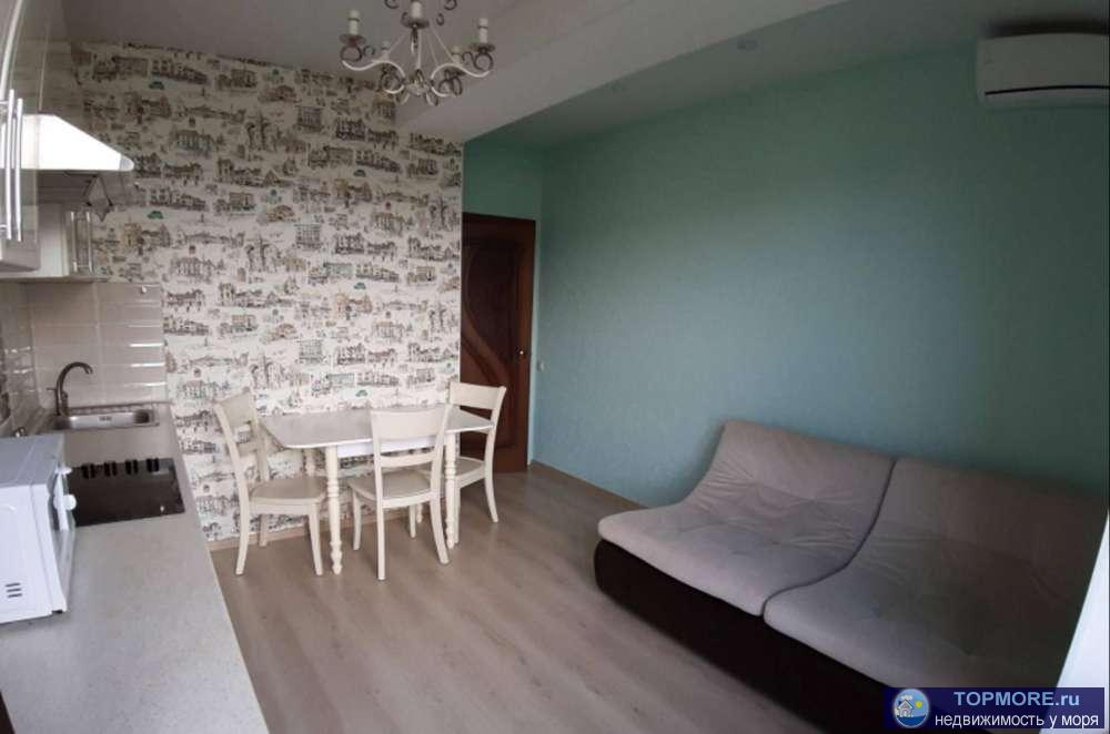 Продаю однокомнатную квартиру, в центре есть вся необходимая инфраструктура, до моря и мортпорта 15 минут пешком,... - 1