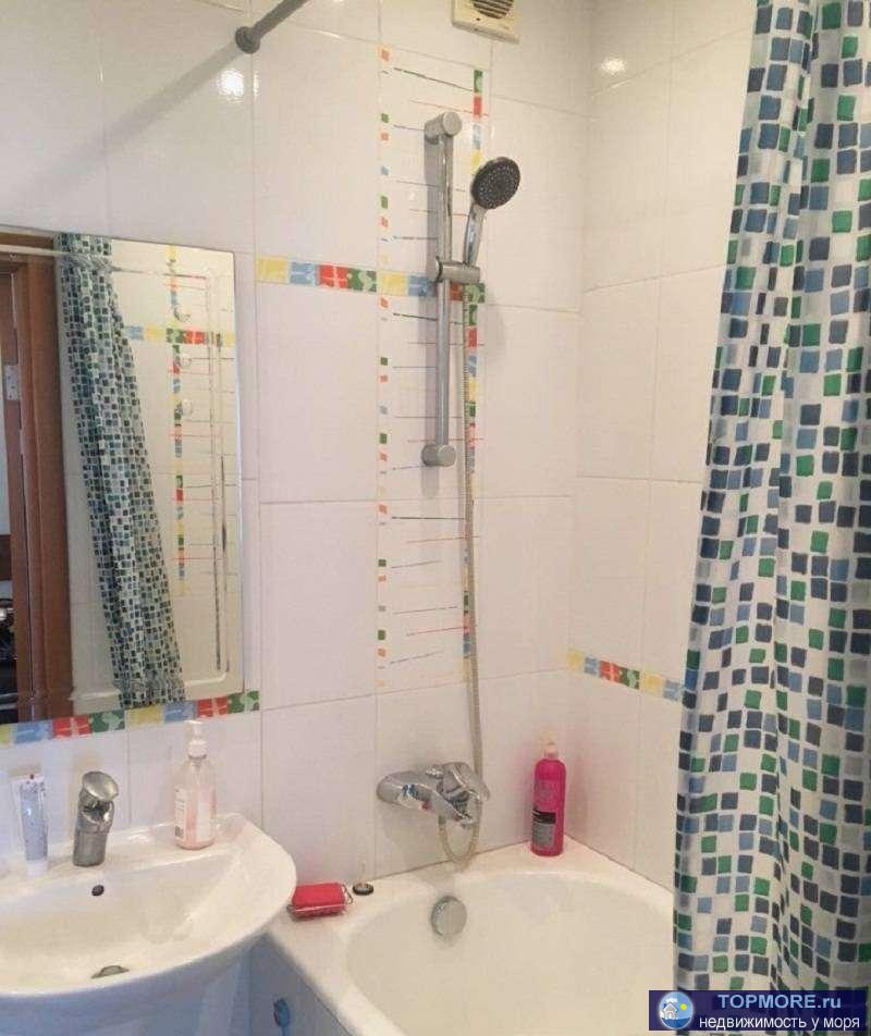 Продается 2-х комнатная квартира площадью 55,6 кв. м на 9 этаже 12-этажного панельного дома. Дом панельный, 1975 года...