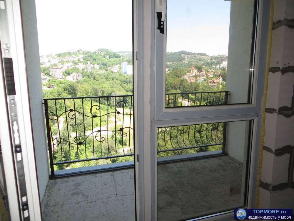 Продаю шикарную квартиру у самого Черного Моря!!! Квартира свободной планировки, что позволит воплатить в ее ремонт...