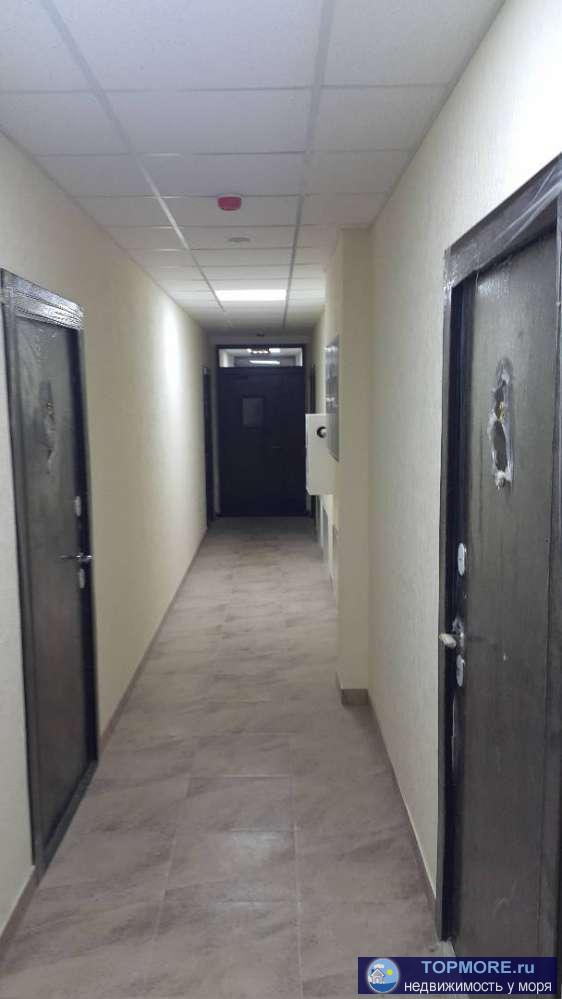 Продается весь мансардный этаж 450кв.м. в элитной новостройке в Эстосадке (первая линия). Возможно разделить площадь...