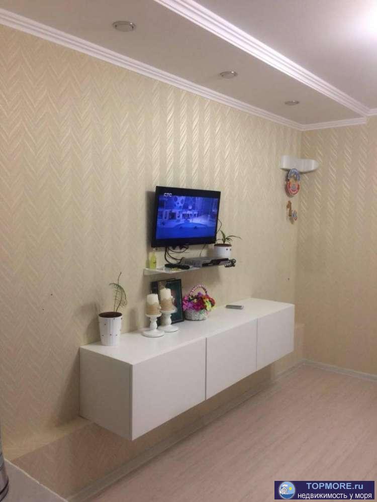 1-к квартира. Хороший ремонт. Недалеко от моря. Тихий район. Все рядом. Мебель остается. - 1