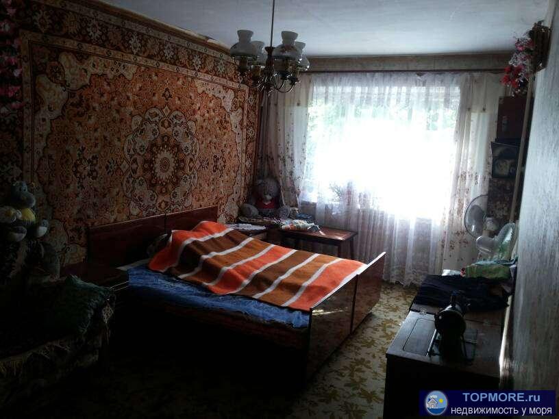 Продается 3-комнатная квартира на улице Ульянова в центре Адлера. Площадь - 67 кв.м. Квартира требует ремонта....
