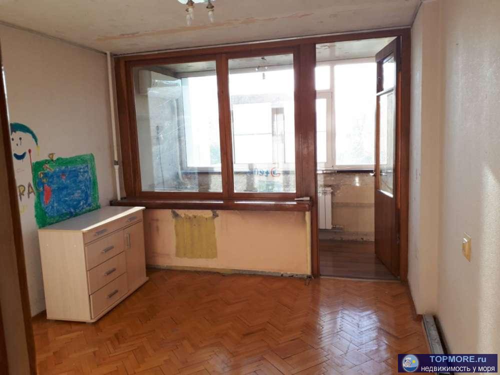 Просторная, очень светлая 3 комнатная квартира у парка Ривьера. Площадь 96м2, в ведомственном доме. Один из лучших...