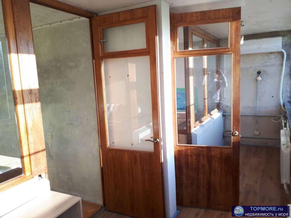 Просторная, очень светлая 3 комнатная квартира у парка Ривьера. Площадь 96м2, в ведомственном доме. Один из лучших... - 2