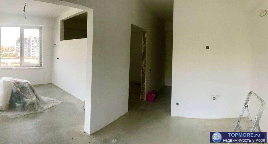     Продаю квартиру с предчистовым ремонтом выполненным на 80%: распланирована в двух комнатную квартиру: 2 спальни и... - 1