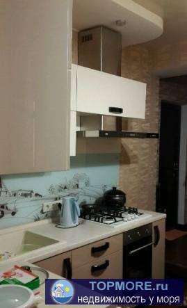 Продаю просторную однокомнатную квартиру 36 кв.м. Квартира состоит из изолированного зала, кухни-столовой, кладовой,...