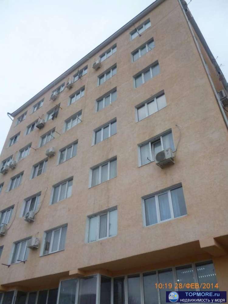 Продается уютная квартира в спальном районе города Сочи. Данная планировка имеет 4 окна, из которых открывается...