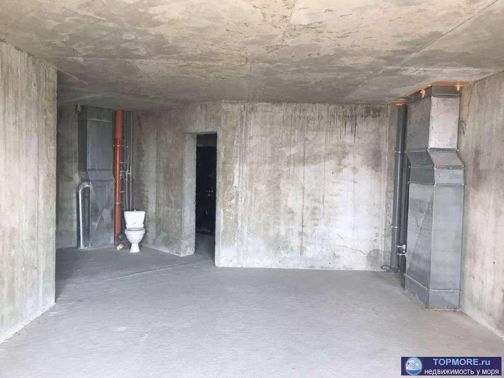 Прекрасная квартира 88 м2 на 10-ом этаже в ЖК Виктория. Центр города Сочи! До моря 5 мин пешком. Панорамный вид на море. - 1