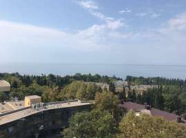 Прекрасная квартира 88 м2 на 10-ом этаже в ЖК Виктория. Центр...