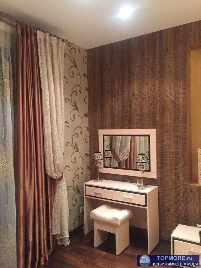  Квартира с шикарным видом на море в доме элит класса! В квартире две спальни, большая просторная кухня,... - 2