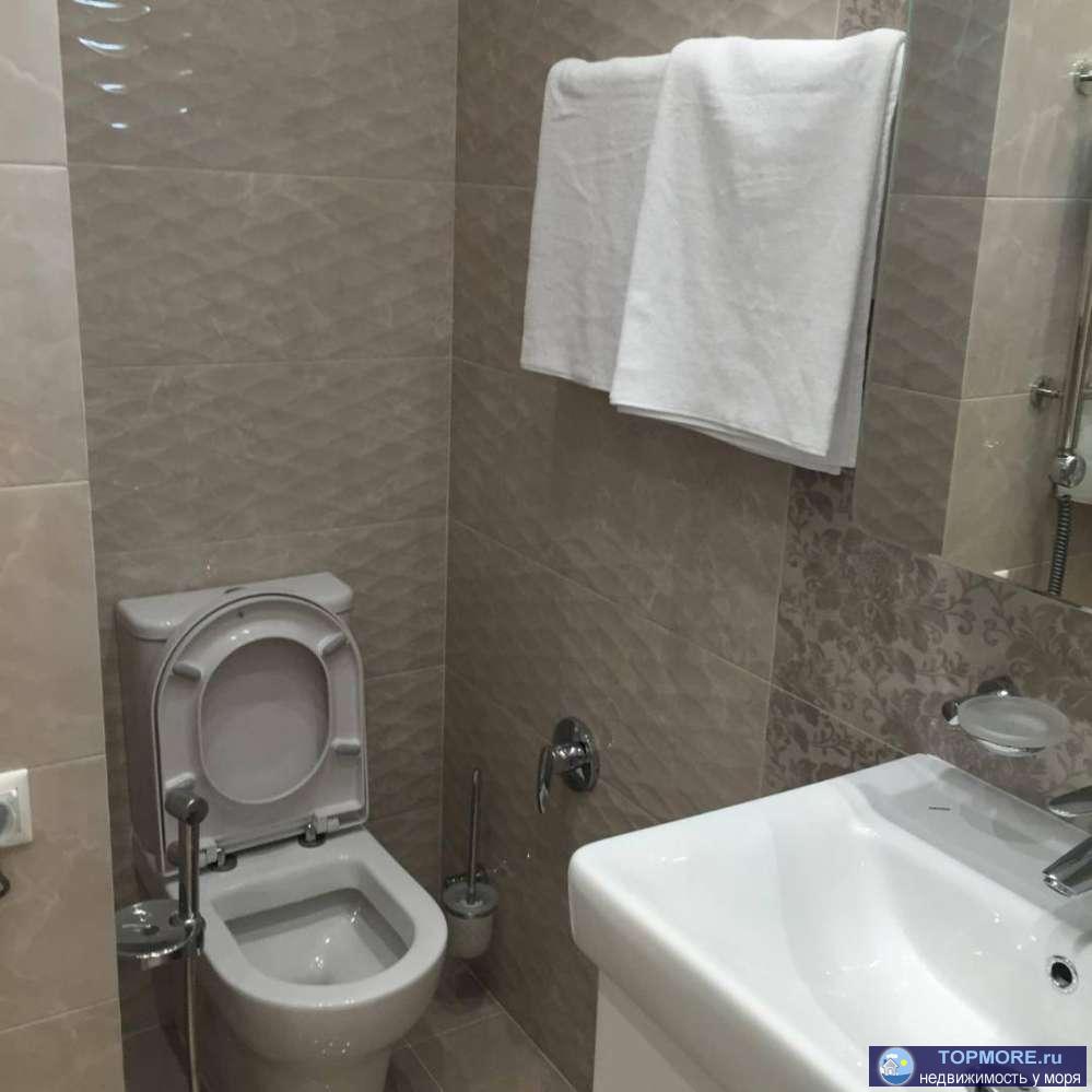     Дизайнерская квартира в элитном комплексе города - курорта.   В квартире 2 спальни и кухня-гостиная.   В квартире... - 1