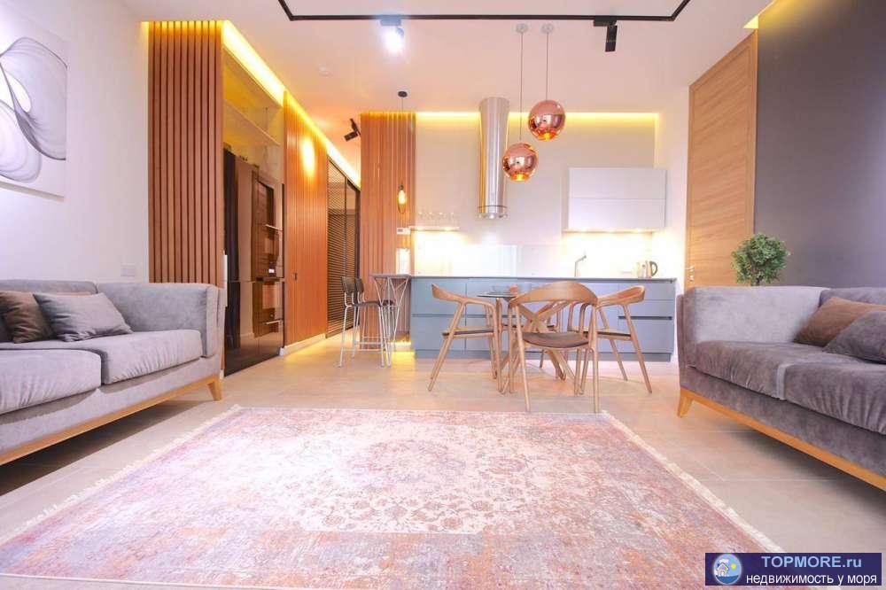 Продаю 3-х комнатные апартаменты в носовой части ЖК ''Актер Гэлакси'' Отдельный выход к бассейну. Дом уникален для... - 2