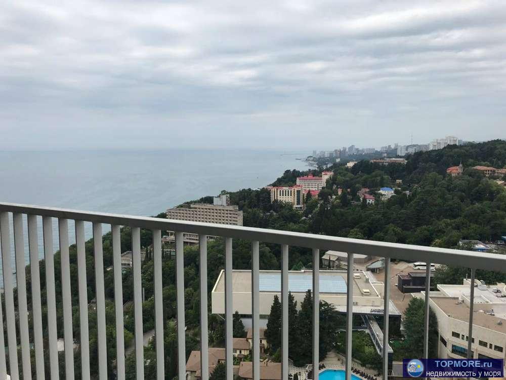 Предлагается к продаже квартира с лоджией на 21 этаже, площадью 121 кв.м. в одном из красивейших жилых комплексов г.... - 2