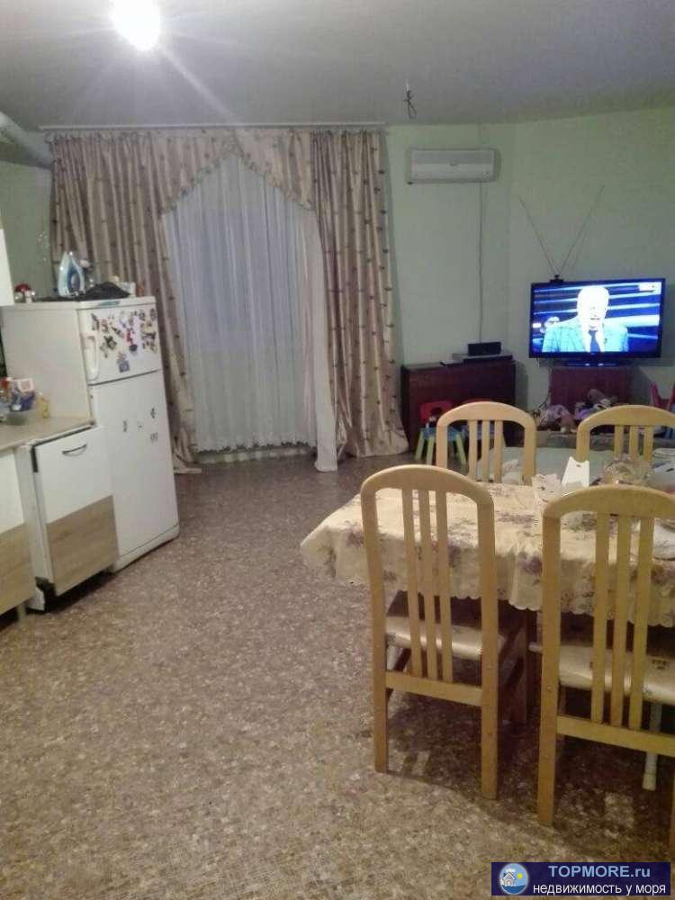 Предлагается к продаже большая, двухуровневая квартира в новом жилом доме на улице Высокогорной. Это один из самых... - 2