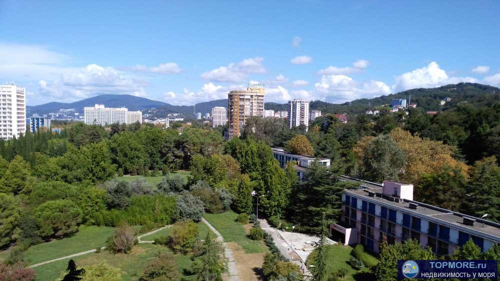 Большая квартира с видом на море в курортном городке. - 2