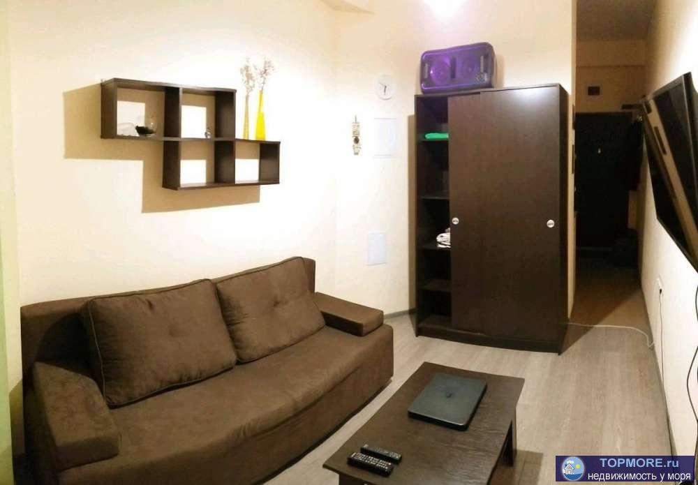 Продаётся квартира в ЖК Романовский , ремонт мебель техника в наличии , балкон , только наличный расчёт , возможен... - 1