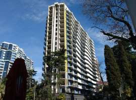 Продается 3-комнатная квартира в 5 минутах от моря. отличное...