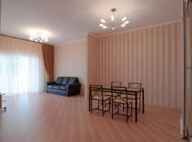 Продается 3-комнатная просторная квартира бизнес-класса с...