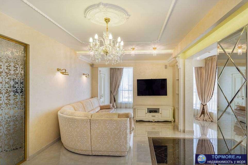 Продаюм  квартиру в Доме  бизнес класса.Панорамный вид на море и город.Итальянская мебель Francesco Molon.Техника...