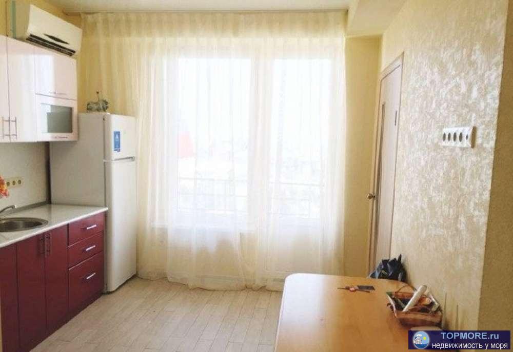  Шикарная квартира с потрясающим видом на море и город. Квартира полностью готова к продаже, заезжайте и живите.... - 2