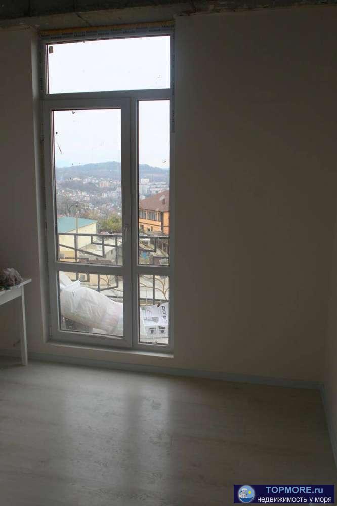 Дом сдан, люди проживают. Панорамный вид на море. Остановка автобуса в 2 мин ходьбы.