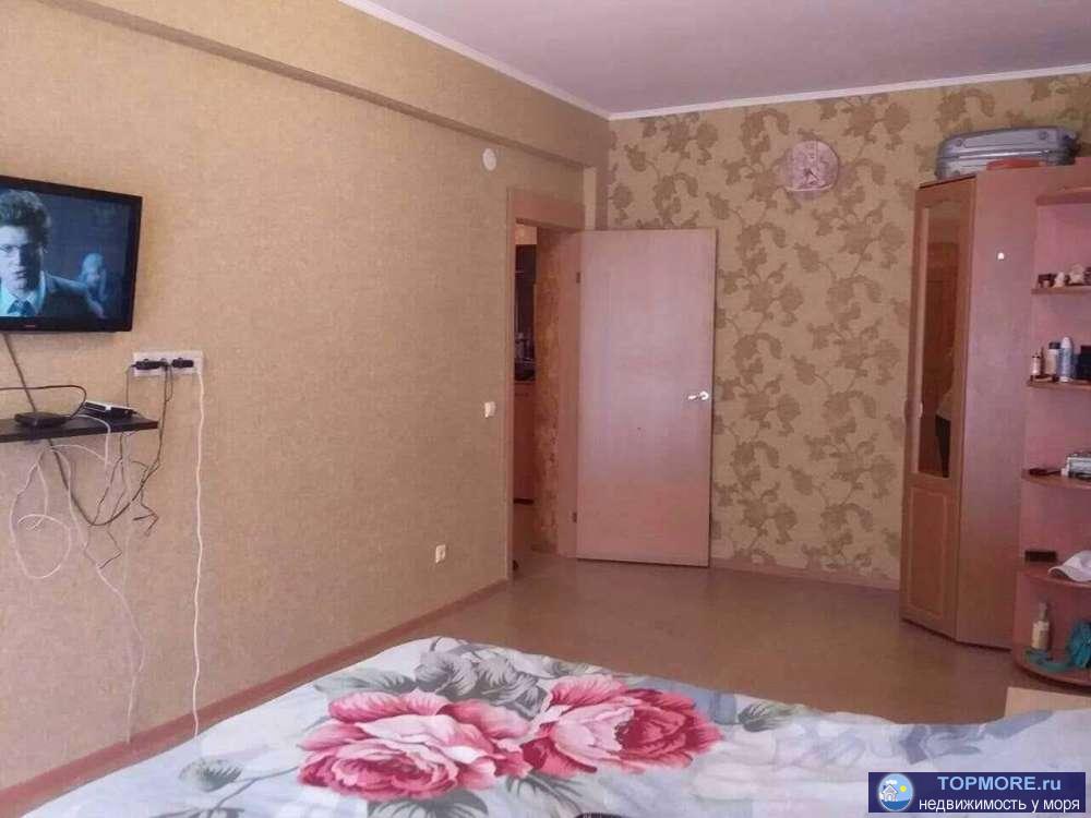 Продаётся 3-комн. квартира на Красной Поляне, с косметическим ремонтом, мебель.