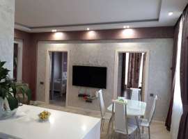 Продам трёхкомнатную квартиру в ЖК Остров мечты. В квартире свежий...