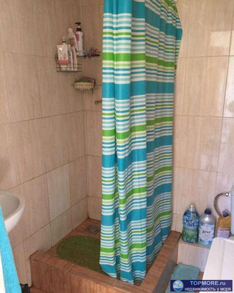 Продаю квартиру с хорошим ремонтым в центральном районе г.Сочи. Из окна отрывается шикарный вид на море.... - 1