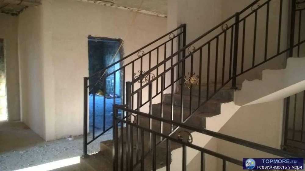 Продаю однокомнатную квартиру площадь 29 кв.м. В квартире удобная планировка, два окна, с которых открывается... - 1