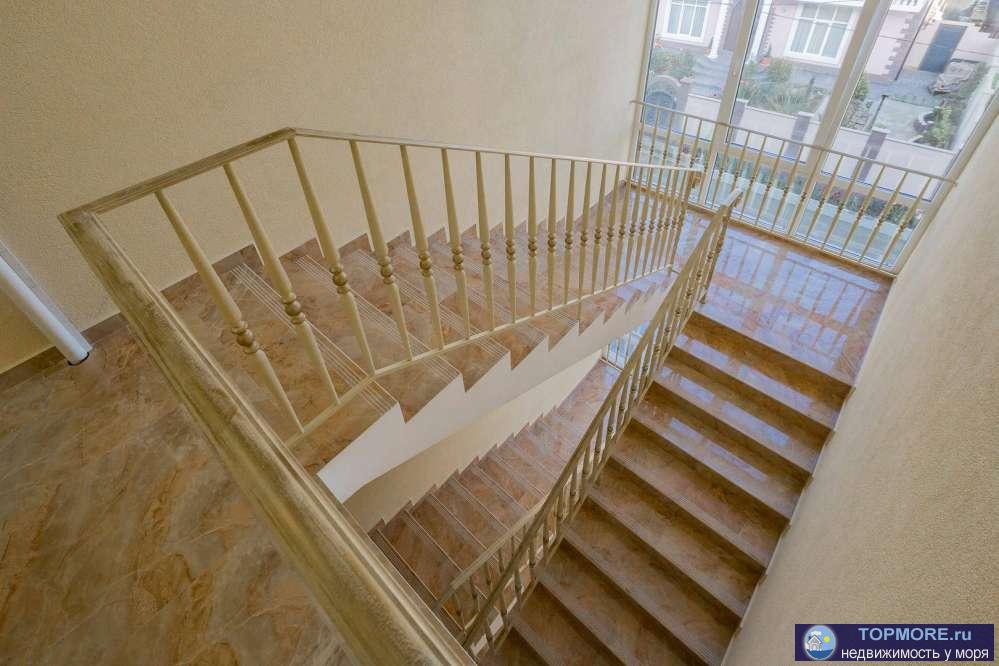 Продаю квартиру с РЕМОНТОМ!!! Квартира в новом, качественном доме, со своей парковкой и прекрасной территорией.... - 1