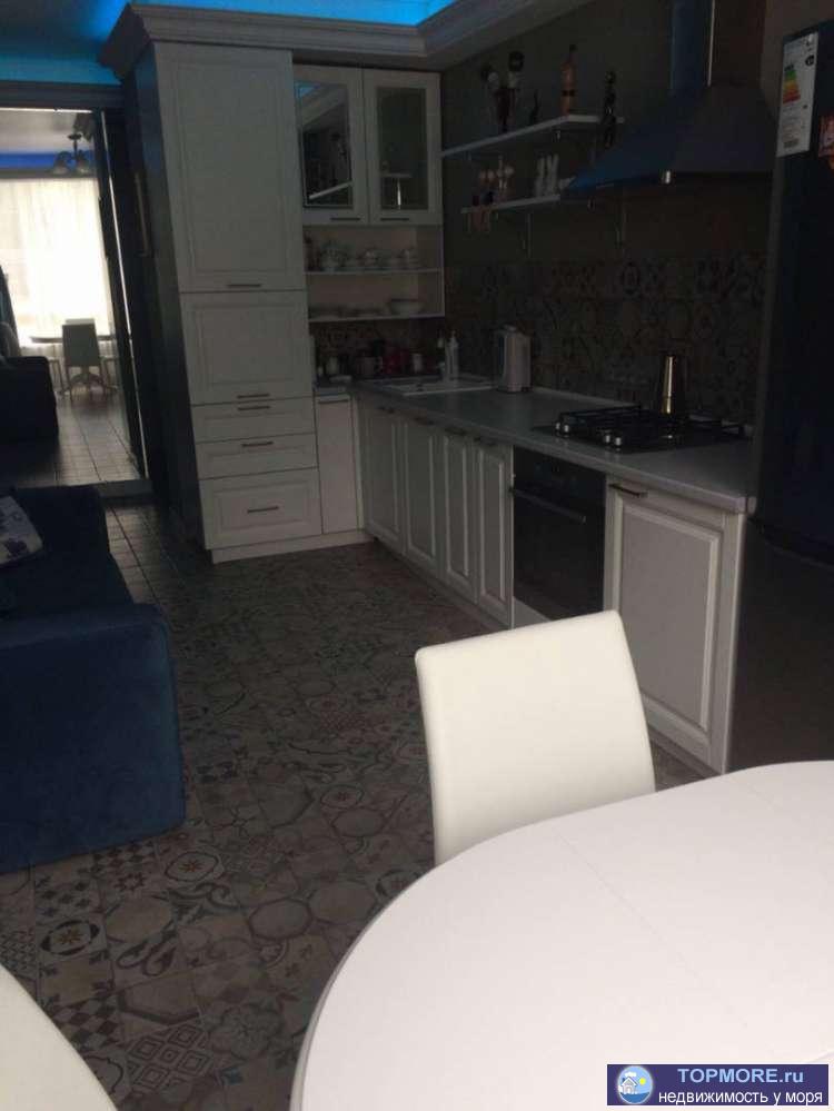 Продам квартиру в современном жилом комплексе Немецкий квартал. Шикарный ремонт и мебель! В трех минутах остановка... - 1