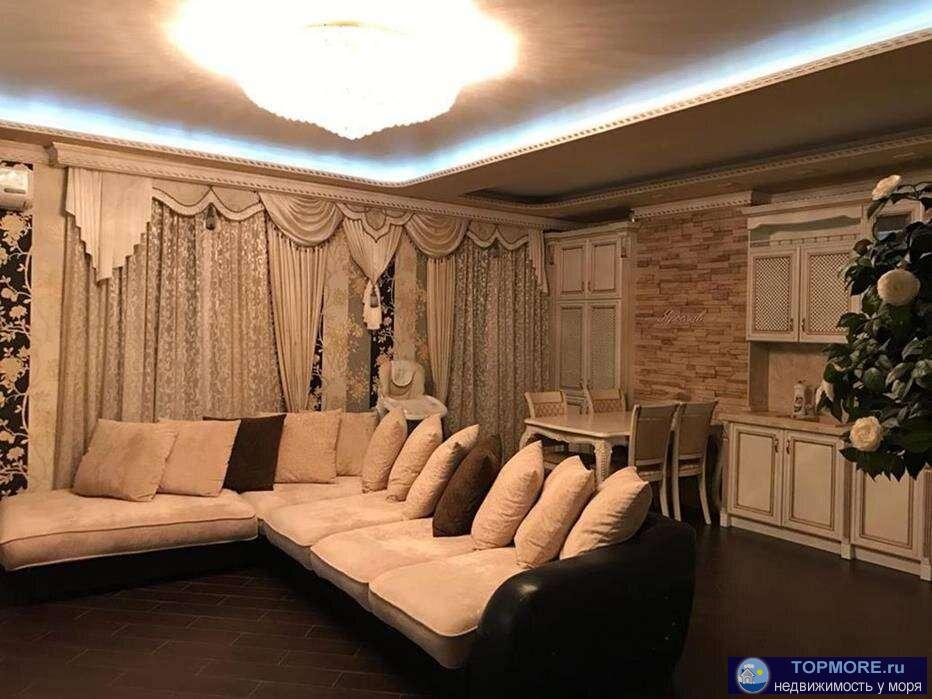 Квартира готова к продаже.Выполнен дорогой ремонт, хорошая бытовая техника, качественная мебель. Везде тёплый пол,...