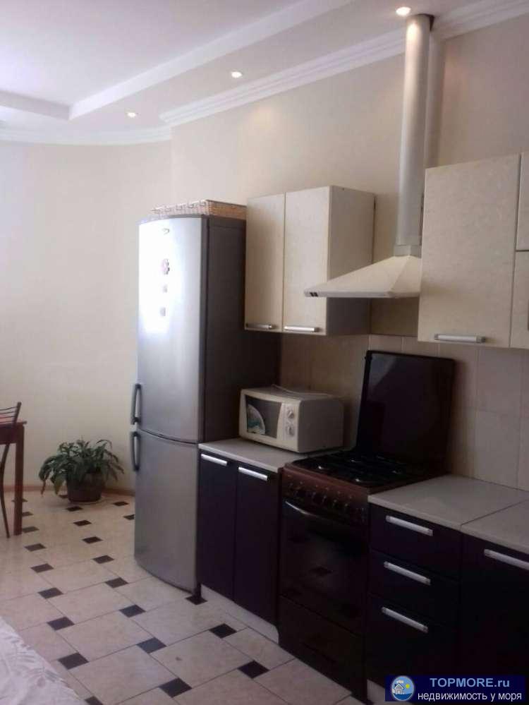 Продается 2-х комнатная квартира. Очень светлая,уютная и просторная.В квартире выпонен свежий и качественный ремонт.... - 1