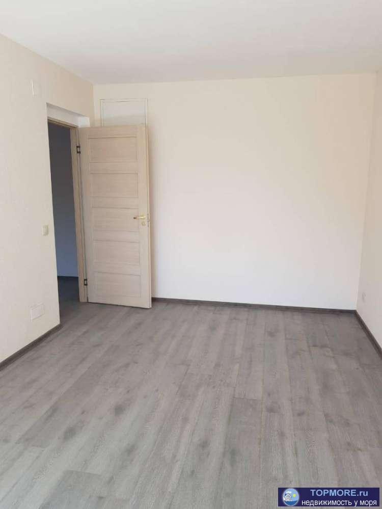 Продам 2 комнатную квартиру в ЖК Бочаров Маяк  , 50 кв , 4/15 этажного дома  , с новым качественным ремонтом , есть... - 1