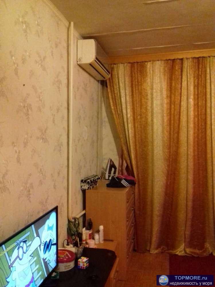 Продам 2-х комнатную квартиру в курортном месте Якорная щель. Кухня 9кв.м. Две просторные комнаты и лоджия. Квартира... - 2